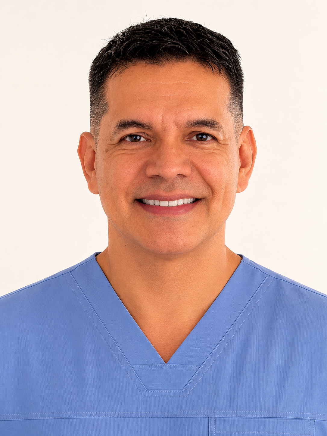 Micro tubos linguales adheridos en la cara interna de los dientes